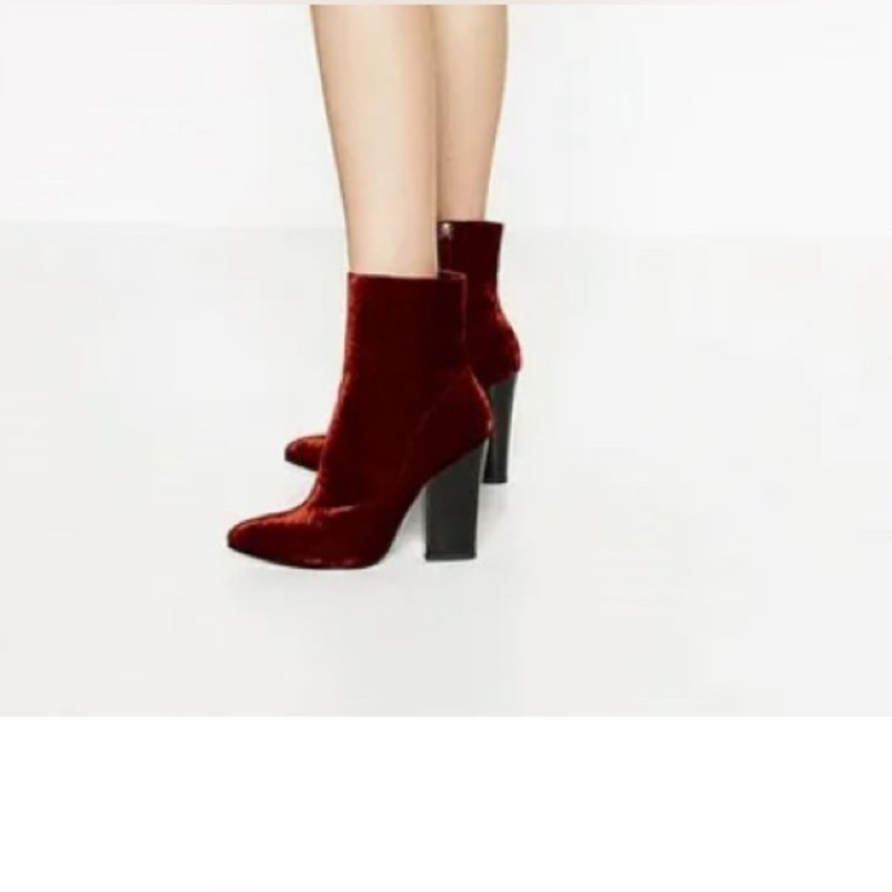 NEW Zara Velvet Rust High Heels Shoes Booties 5 35 Velour Fall Red Ankle Boots